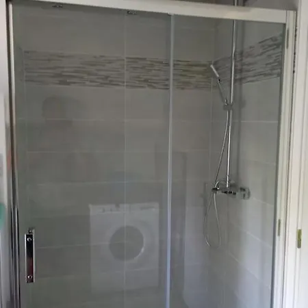 Loft 55m2 Climatise Lägenhet Courtemanche